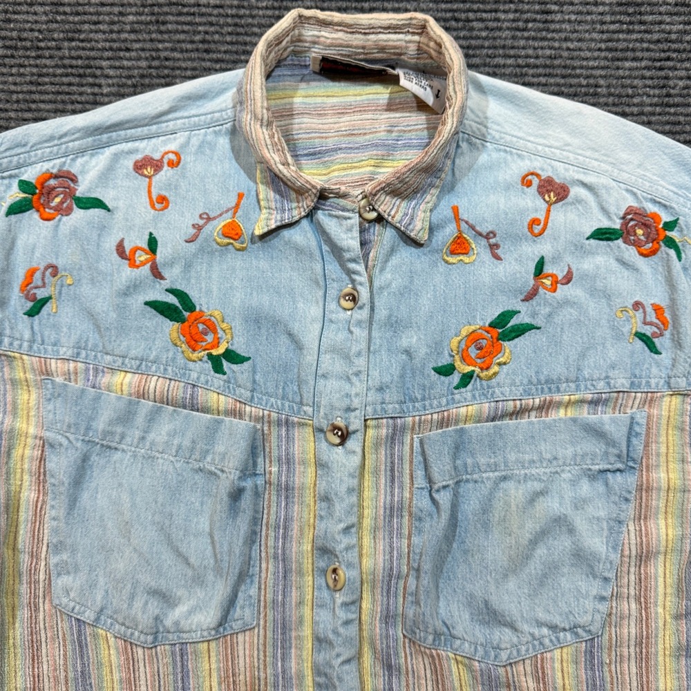 Vintage Citi Craze L Embroidered Floral Crinkle Cotton Denim Yoke Shirt Boho